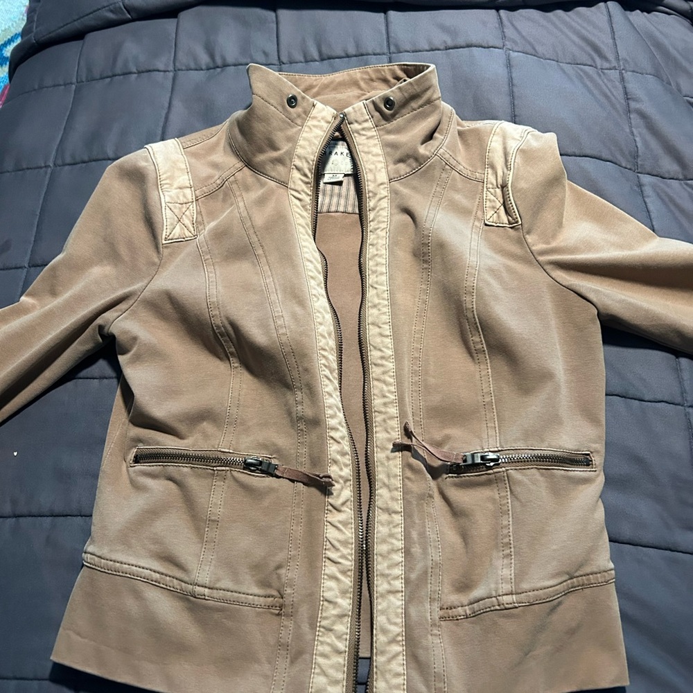 Women's Tan Jacket